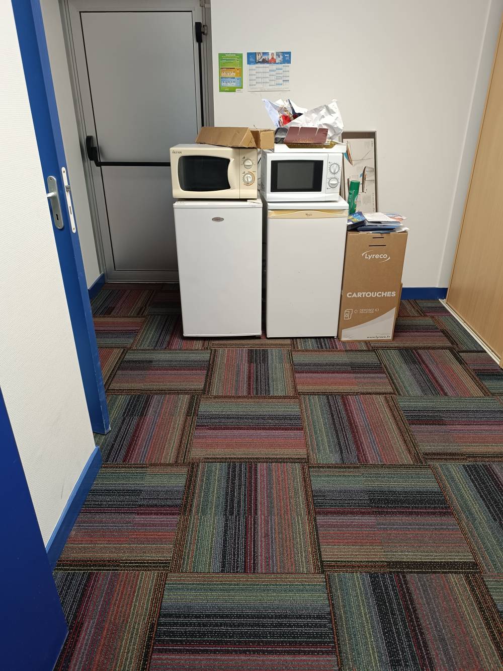 nettoyage d une banque populaire après travaux de rénovation  (2)